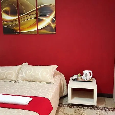 Luna Hotel *