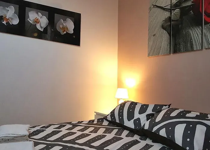 Luna Hotel
